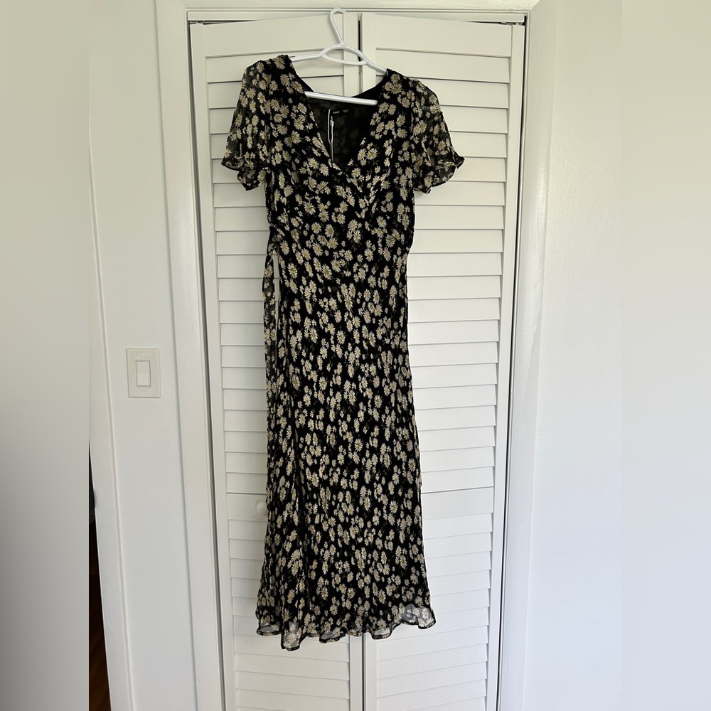 NWT Mango FLORAL-PRINT STRAIGHT-FIT MIDI-DRESS - Picture 3 of 8